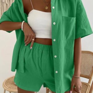 a set with shorts and a binded shirt