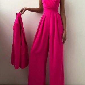 a suit with a neckline in the shape of the heart and wide legs 2