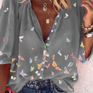 blouse for buttons with a wide sleeve