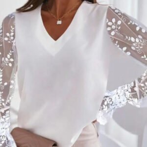 blouse with a neckline in the shape of the letters v with tulle sleeves for eraser