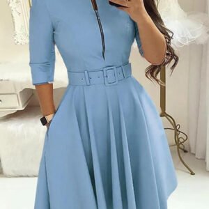 dress flared with a lock and a decorative belt