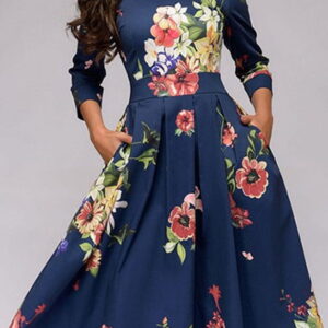 dress flared with a long sleeve