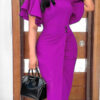 dress with a envelope pad and frilling sleeves