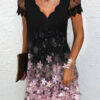 dress with a neckline with lace sleeves with print 2