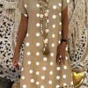 dress with a short sleeve with a simple cut with print 3