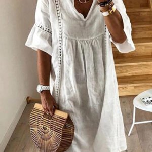 dress with a short sleeve with azure inserts