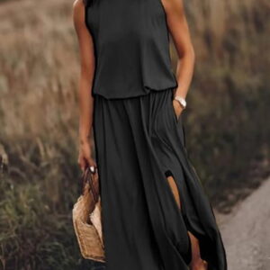 maxi dress with a loose cut with a stressed belt