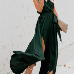 maxi dress with an envelope gora and a ethereal bottom