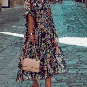 midi dress with a loose cut with a reduced condition