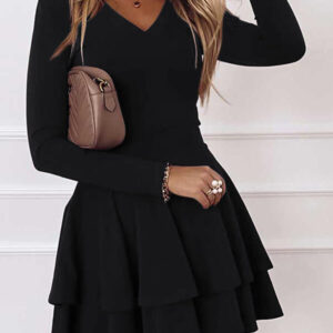 mini dress with a neckline in the shape of the letter v and a layered pour
