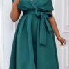 spanish dress with a neckline with binding at the waist