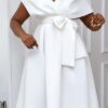 spanish dress with a neckline with binding at the waist 2