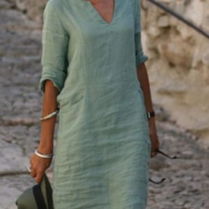 summer dress with a simple cut 2