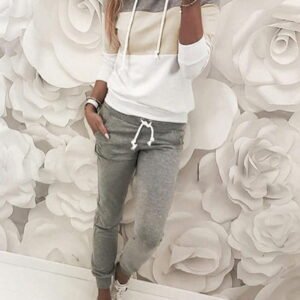 sweatproof set with fitted pants and a hood sweatshirt