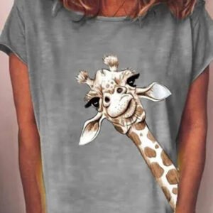 t shirt with a loose cut with print