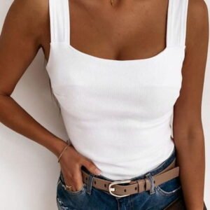 top on ramiacs with a square neckline 2