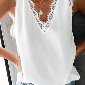 top with a loose cut from lace by the sleeves and neckline 3